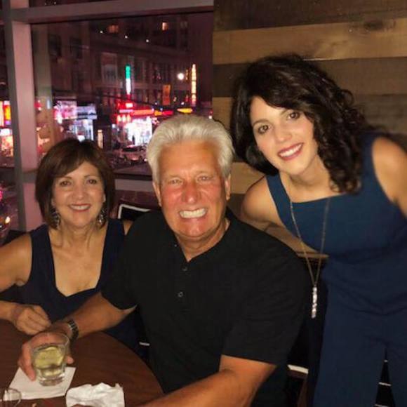 Meet your Posher, Jennifer - Picture 1 of 1